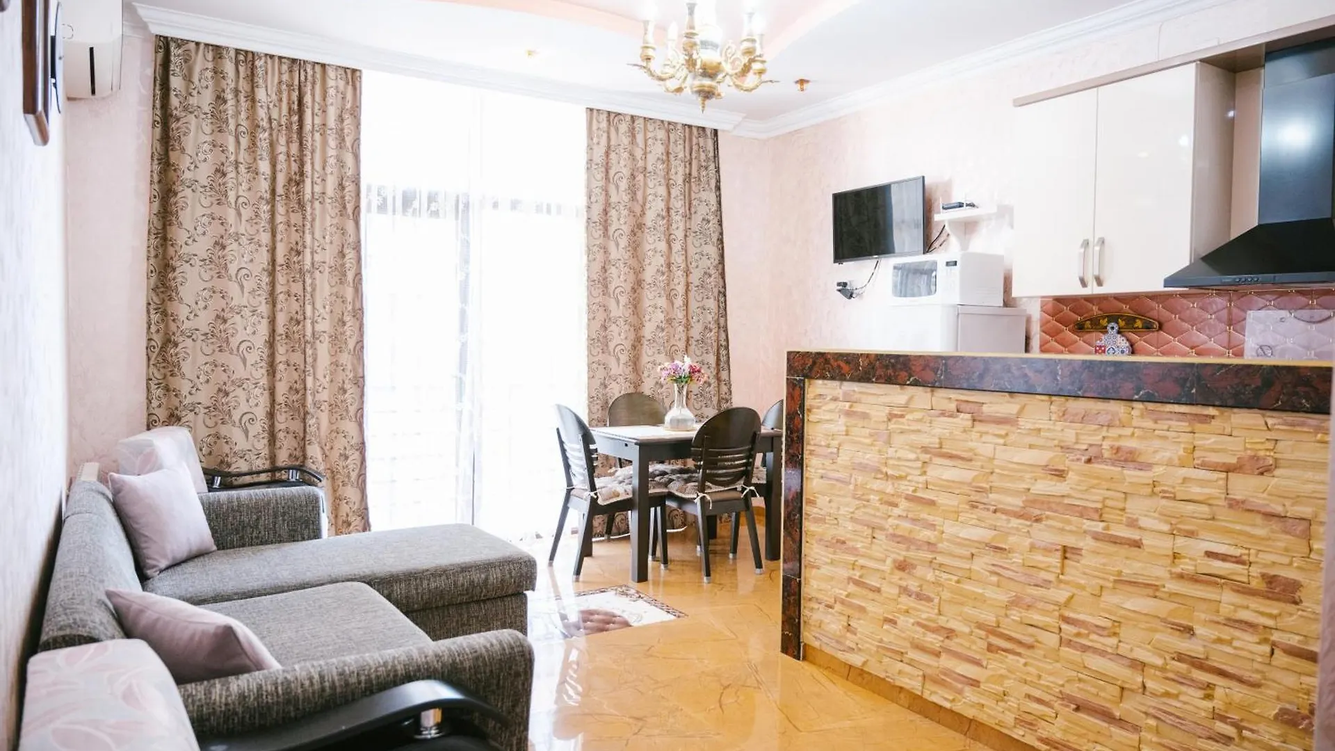Ekaterine'S Apartments Batumi