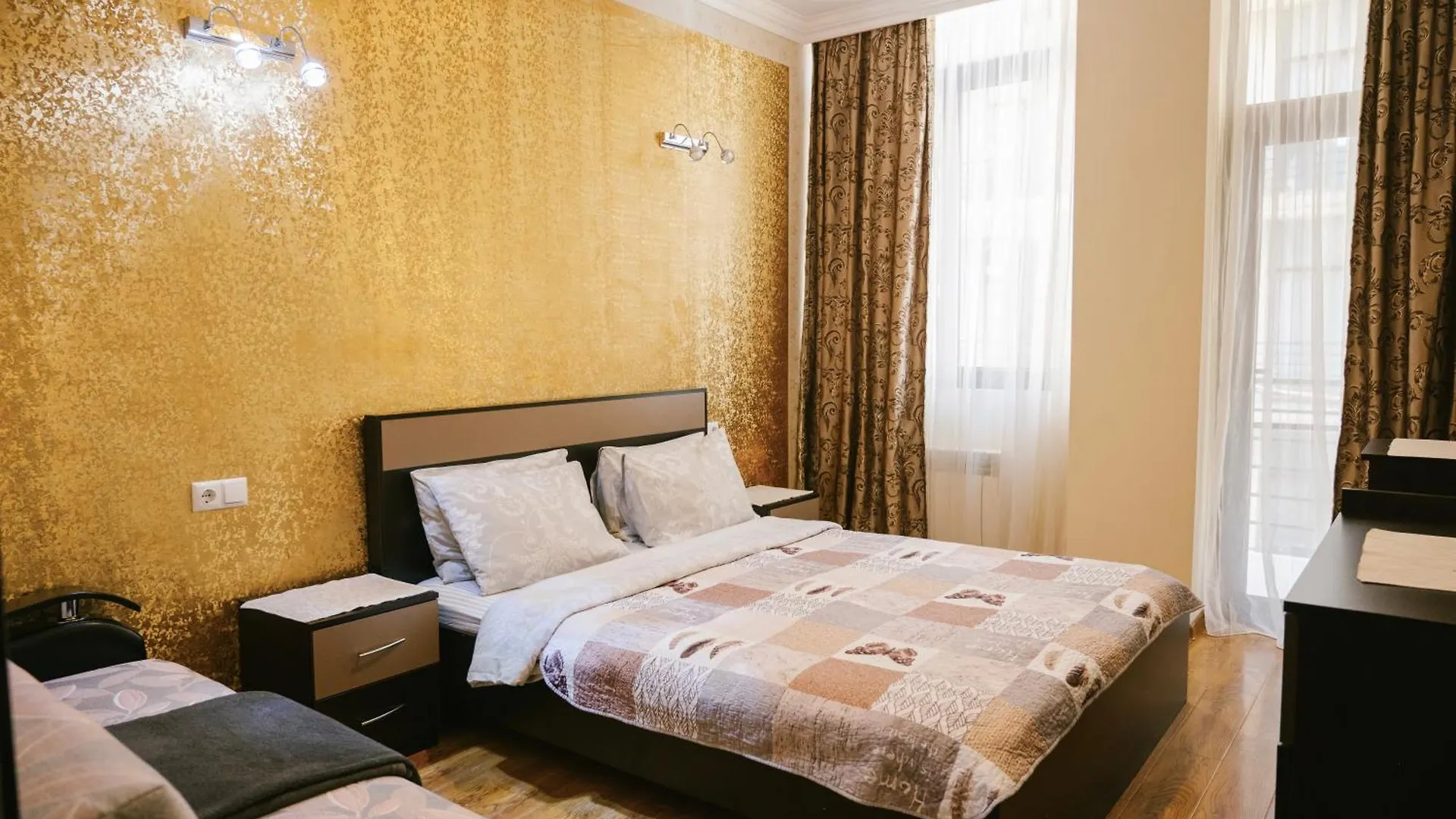 Ekaterine'S Apartments Batumi