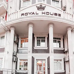 https://royal-house-apartment.hotels-of-kiev.com